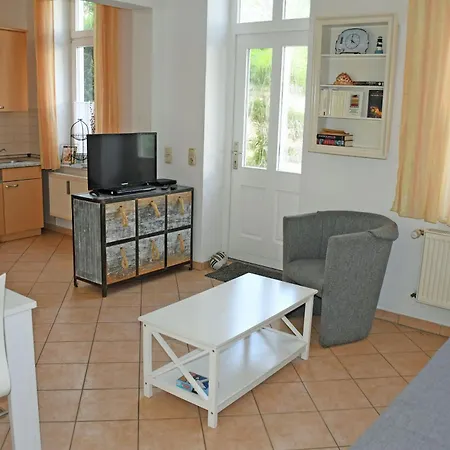 Deb 042 Im Ostseebad Privatunterkunft